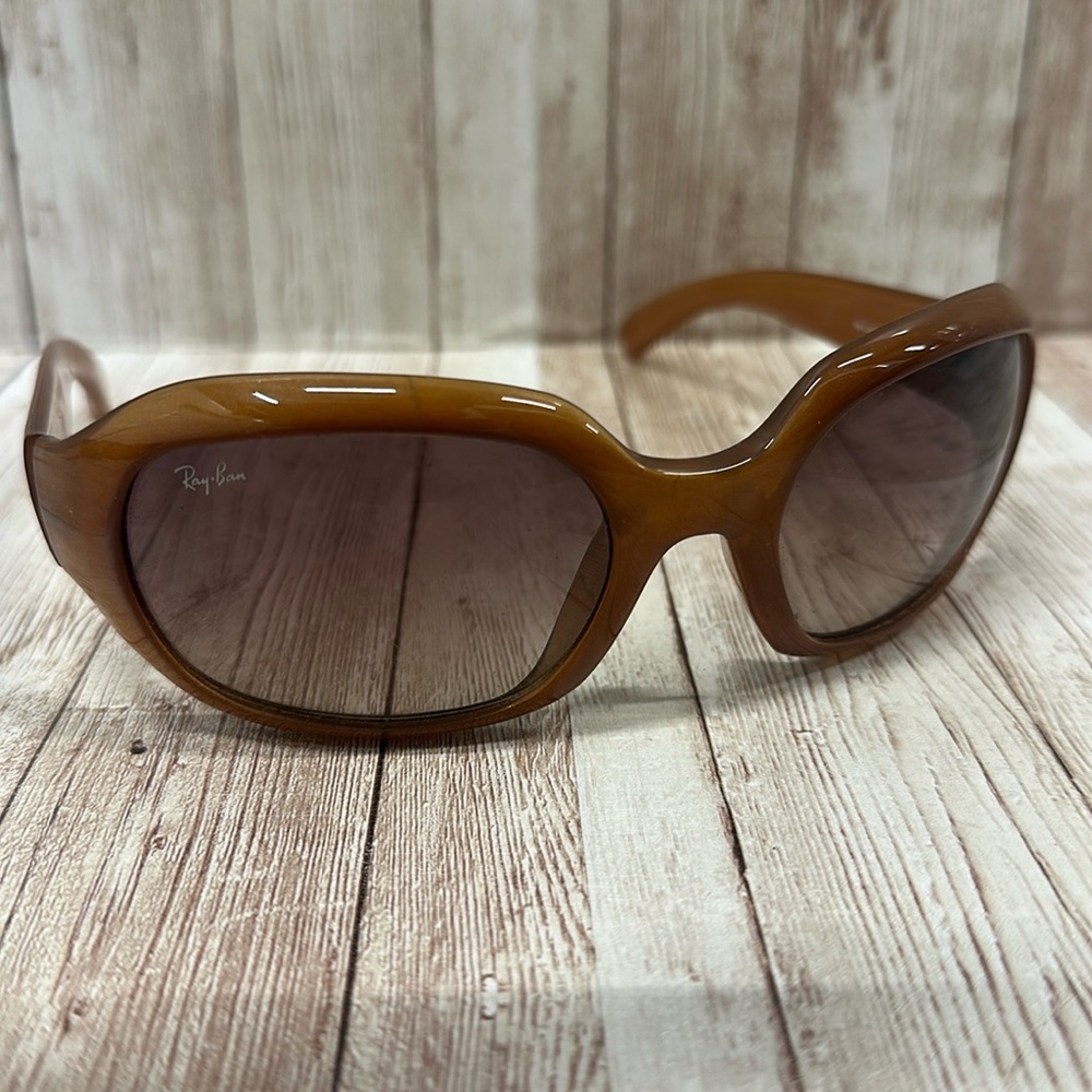 Ray Ban sunglasses fair condition